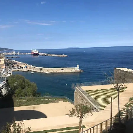 Grand Au Coeur De La Citadelle Bastia (Corsica)